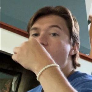 Meet your Posher, Garrett